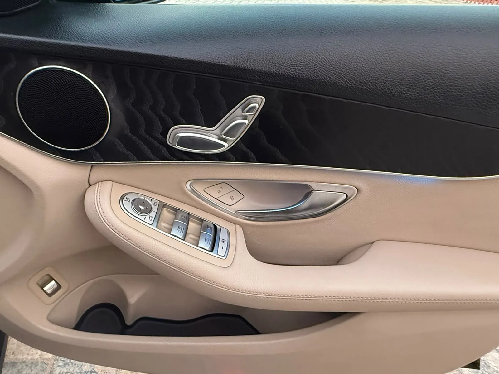 Mercedes C 220 D (19)
