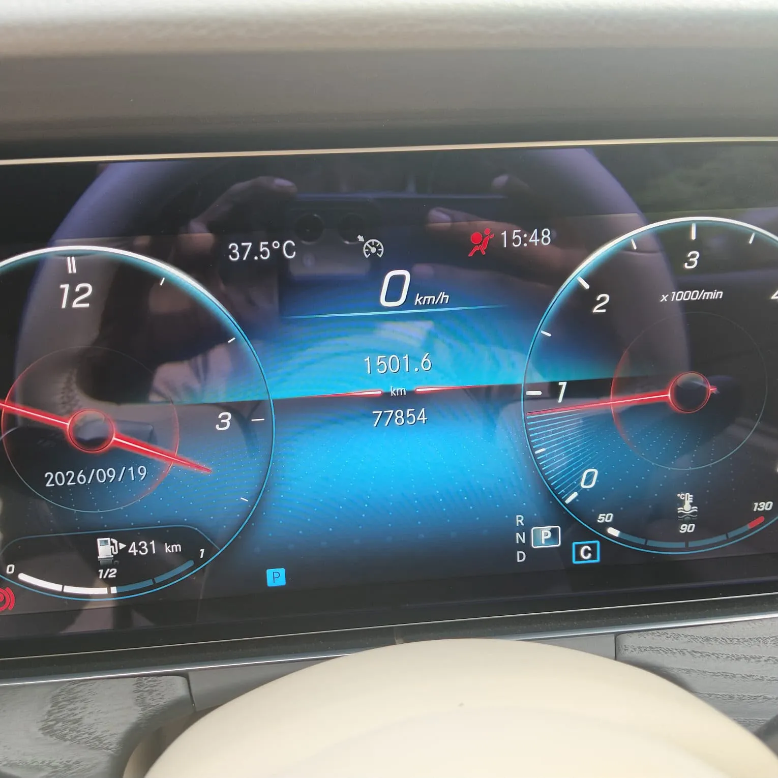 Mercedes E220D (14)
