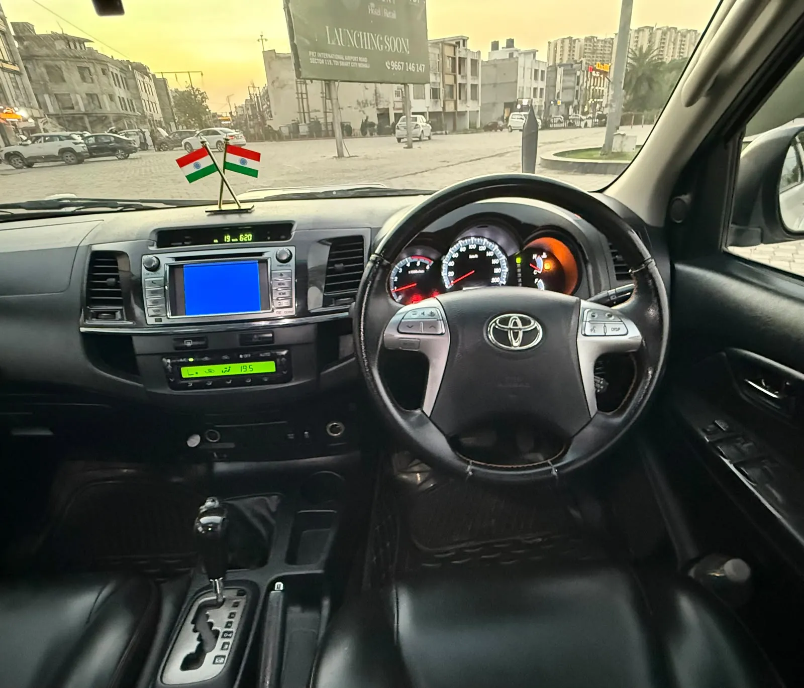 Toyota Fortuner 3.0 (8)