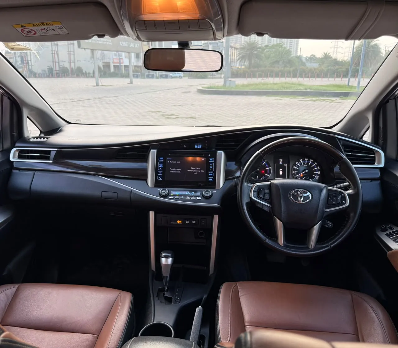 Toyota Innova Crysta (12)